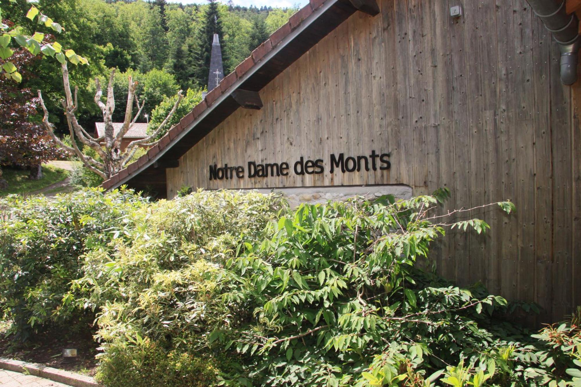 Hotel Notre Dame Des Monts Ban-sur-Meurthe-Clefcy Exterior foto